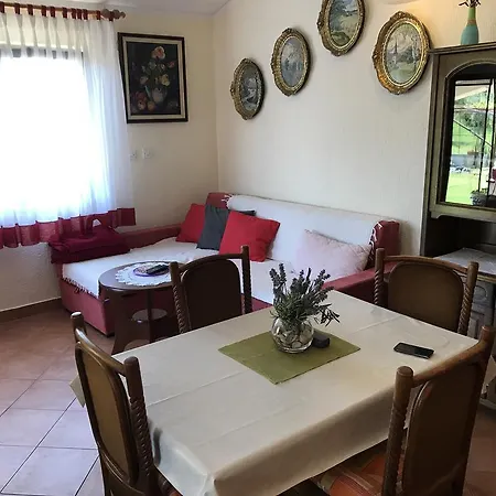 Angelina Apartment *